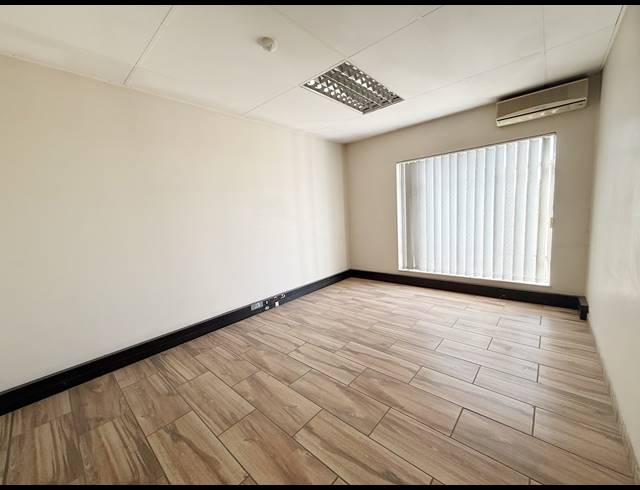 32,345M² WAREHOUSE TO LET IN WADEVILLE